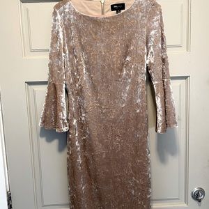 Crushed velvet body-con midi dress